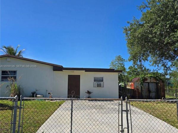 27660 SW 162nd Ave , Unit side, Homestead, FL 33031