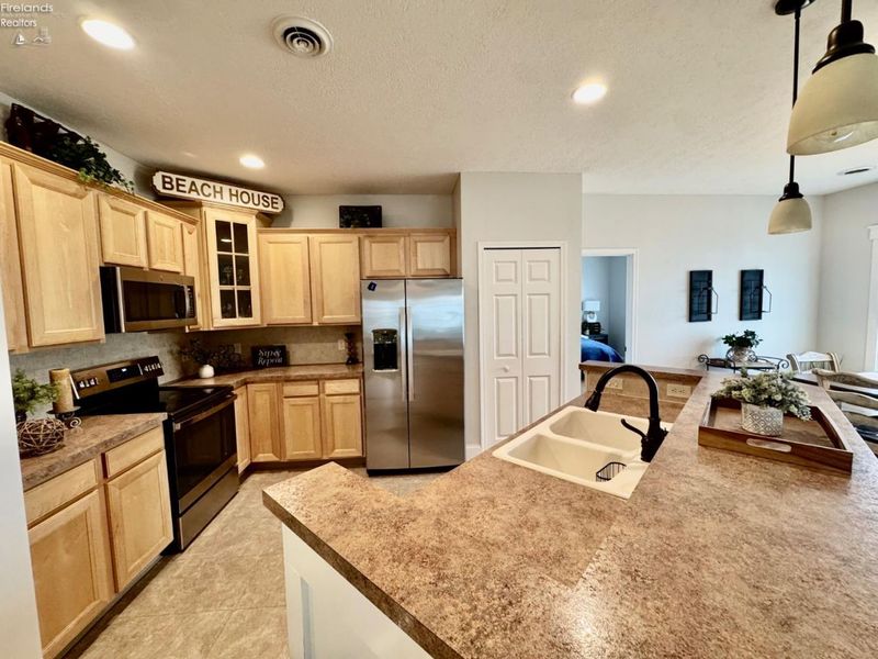 5228 E Blue Teal Drive, Port Clinton, OH 43452 Photo 19