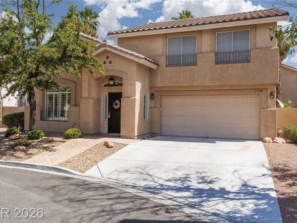 1720 Plata Pico Drive, Las Vegas, NV 89128