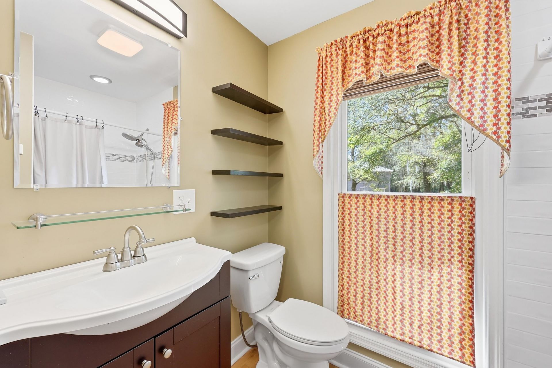 34 Clifton Dr.  Photo 11