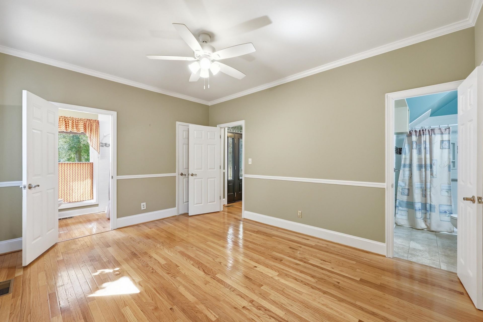 34 Clifton Dr.  Photo 9