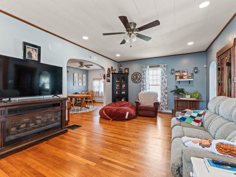 211 N Main Street, Christiansburg, OH 45389 Photo 8