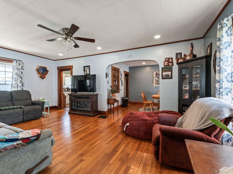 211 N Main Street, Christiansburg, OH 45389 Photo 9