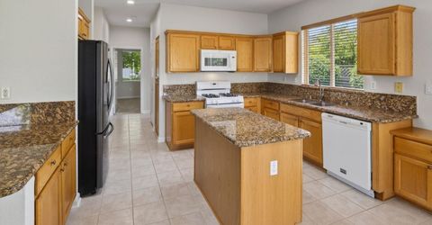 836 Magnolia Ln, Lincoln, CA 95648 Photo