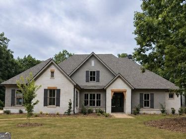 5416 Planting Field Lane, Flowery Branch, GA 30542