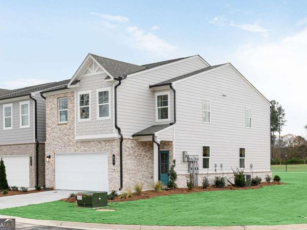 547 Raelyns Way, Loganville, GA 30052