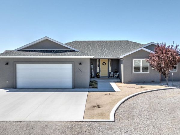 1345 Julie Lane, Fallon, NV 89406