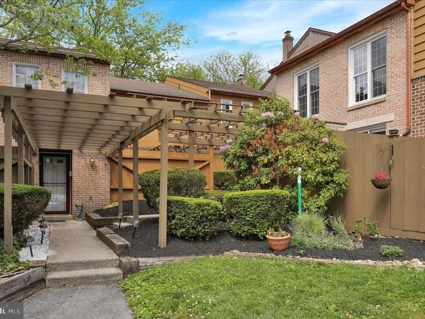 69 WINGED FOOT DRIVE, READING, PA 19607