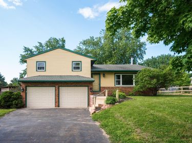 4889 Hayes Road, Groveport, OH 43125