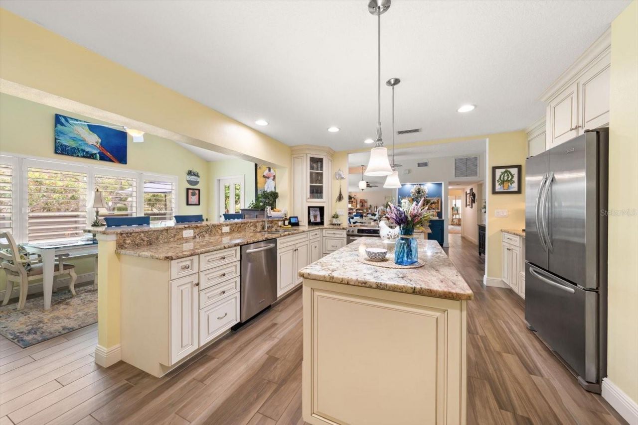 13300 Indian Rocks Road , Unit 201, Largo, FL 33774 Photo