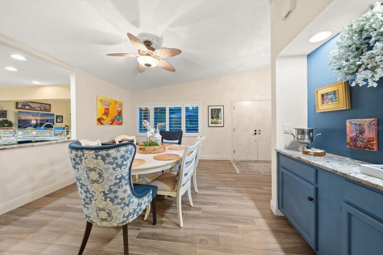 13300 Indian Rocks Road , Unit 201, Largo, FL 33774 Photo