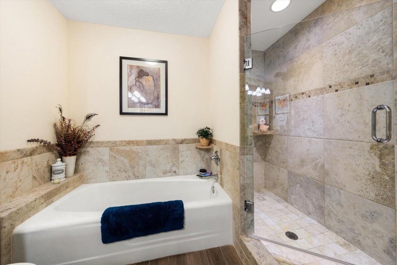 13300 Indian Rocks Road , Unit 201, Largo, FL 33774 Photo
