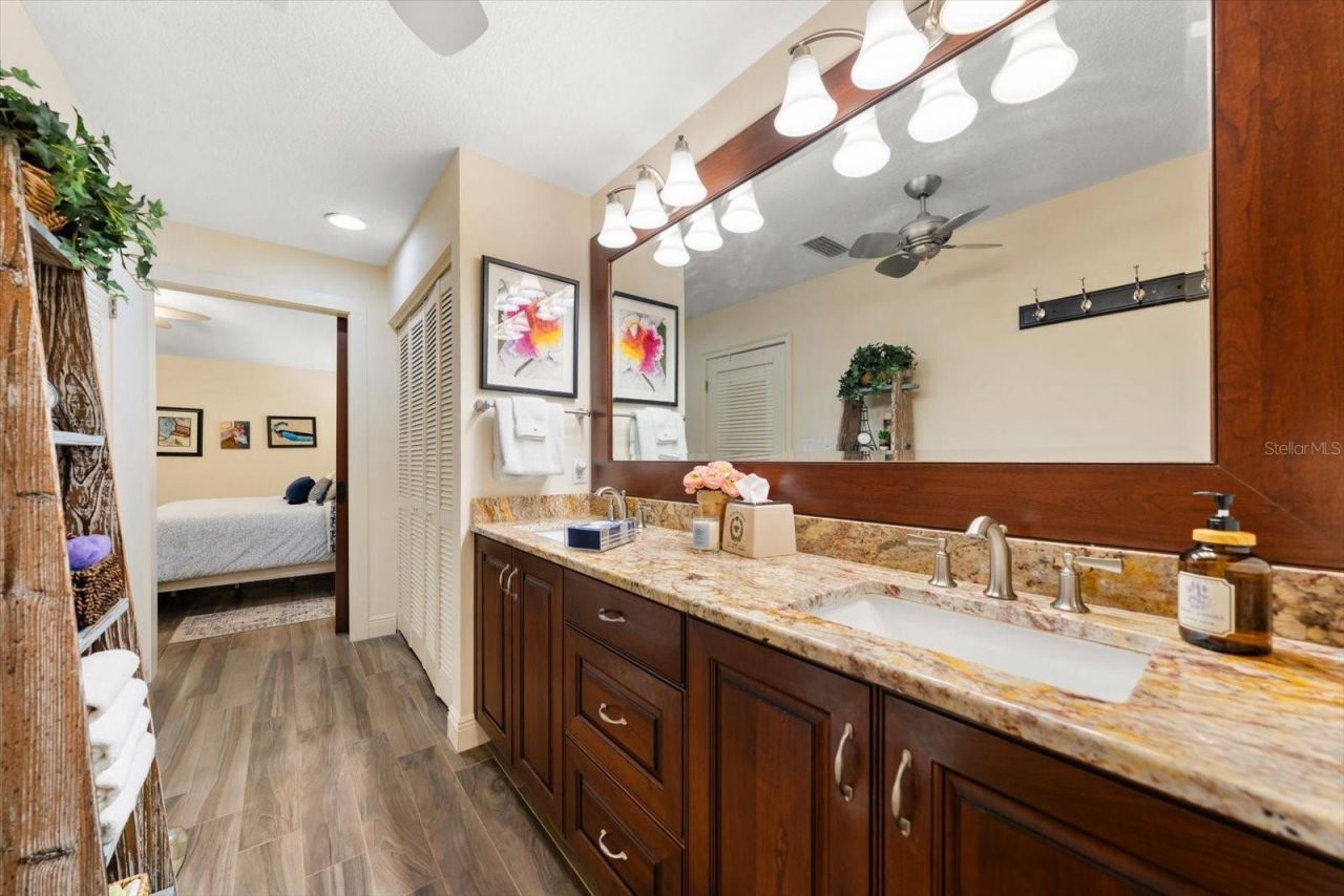 13300 Indian Rocks Road , Unit 201, Largo, FL 33774 Photo