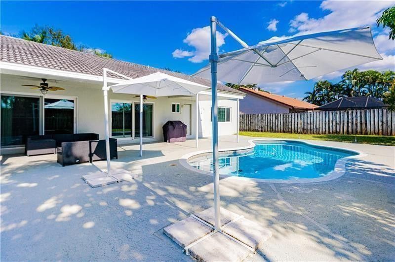 7200 SW 20th Street, Plantation, FL 33317 Photo