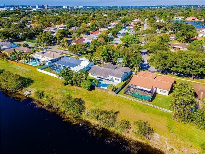 7200 SW 20th Street, Plantation, FL 33317 Photo