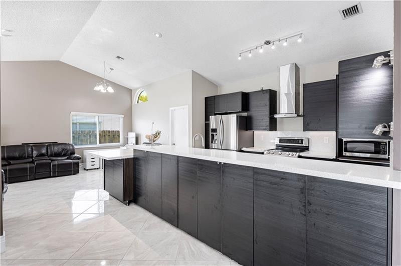 7200 SW 20th Street, Plantation, FL 33317 Photo
