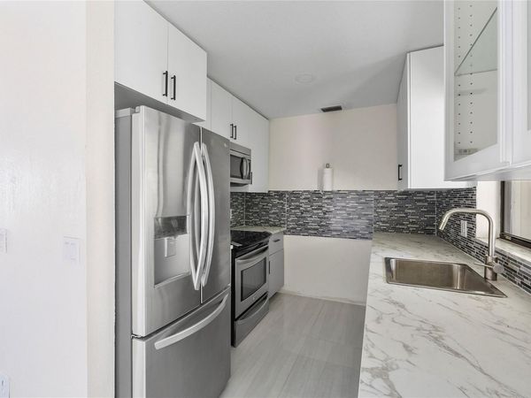3303 Kirk Road, Unit 5, Lake Worth, FL 33461