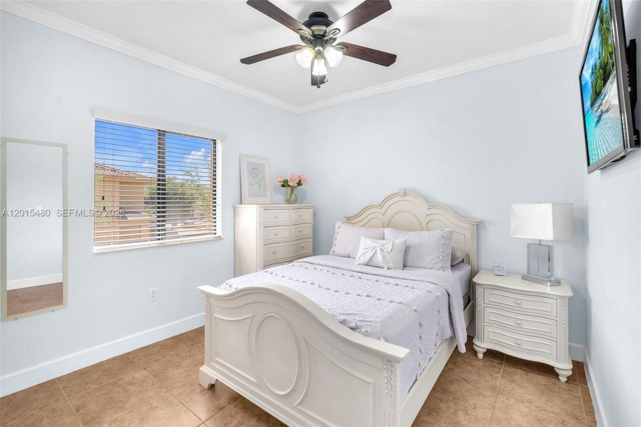 11115 W Okeechobee Rd , Unit 175, Hialeah Gardens, FL 33018 Photo