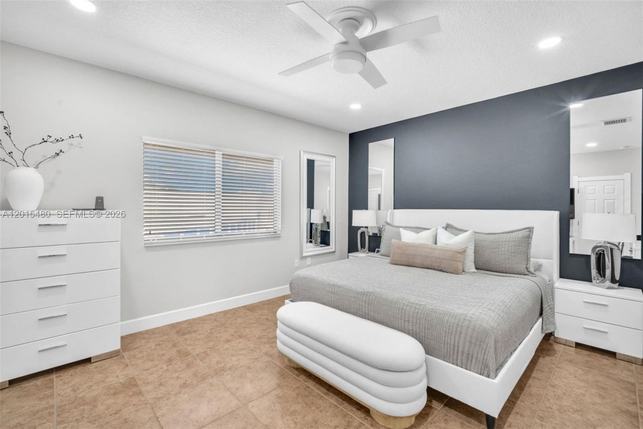 11115 W Okeechobee Rd , Unit 175, Hialeah Gardens, FL 33018 Photo