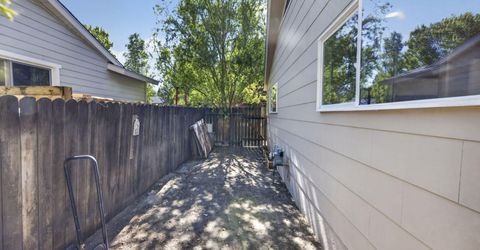 2220 Oreana Drive, Reno, NV 89509 Photo