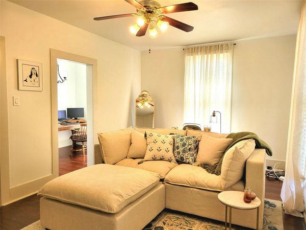 514 E University Ave, Unit 2, Georgetown, TX 78626