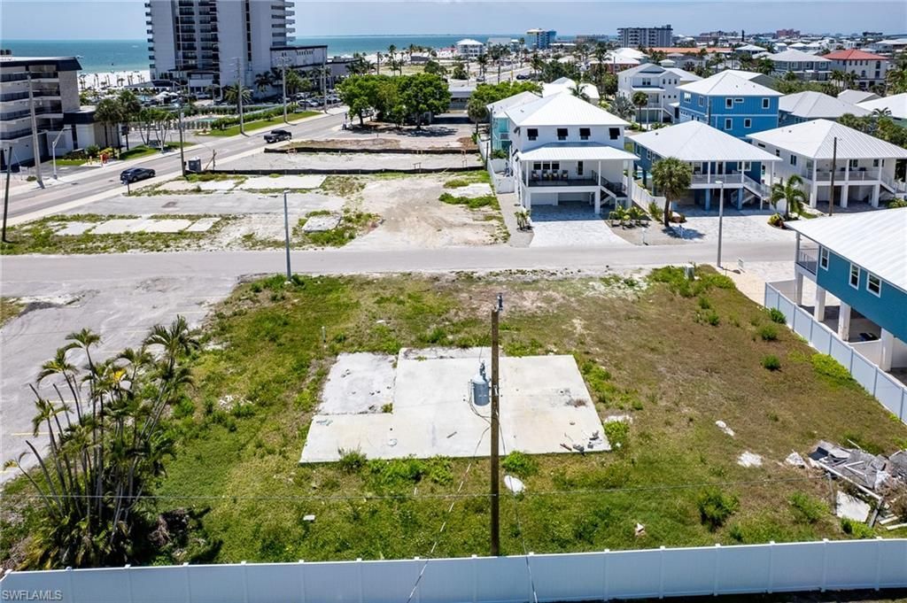 126 Delmar Ave, Fort Myers Beach, FL 33931 Photo