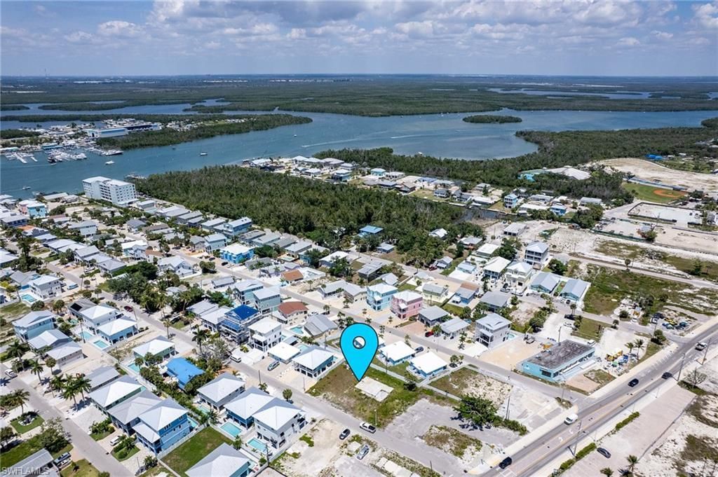126 Delmar Ave, Fort Myers Beach, FL 33931 Photo
