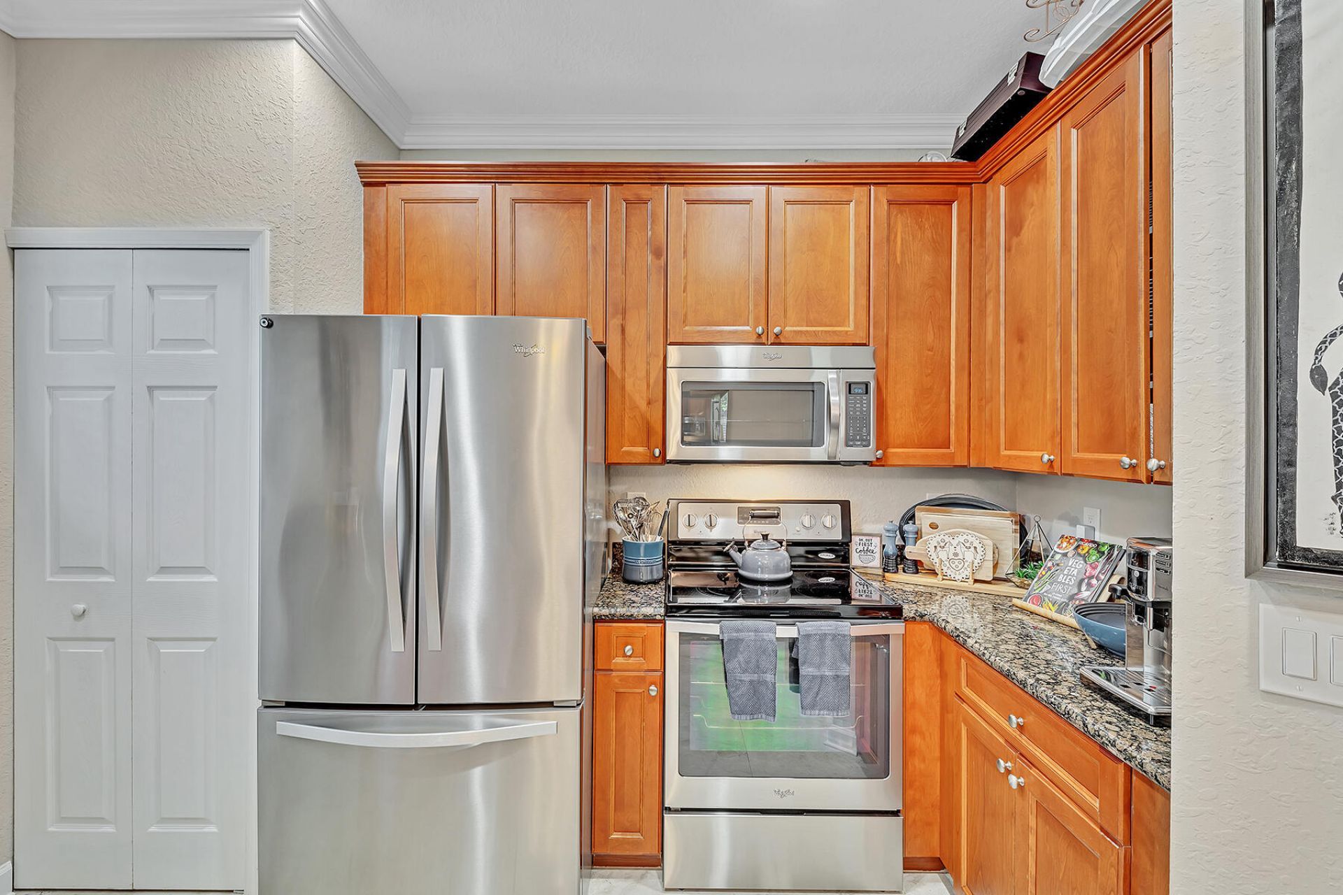 323 Bayfront Drive, Boynton Beach, FL 33435 Photo