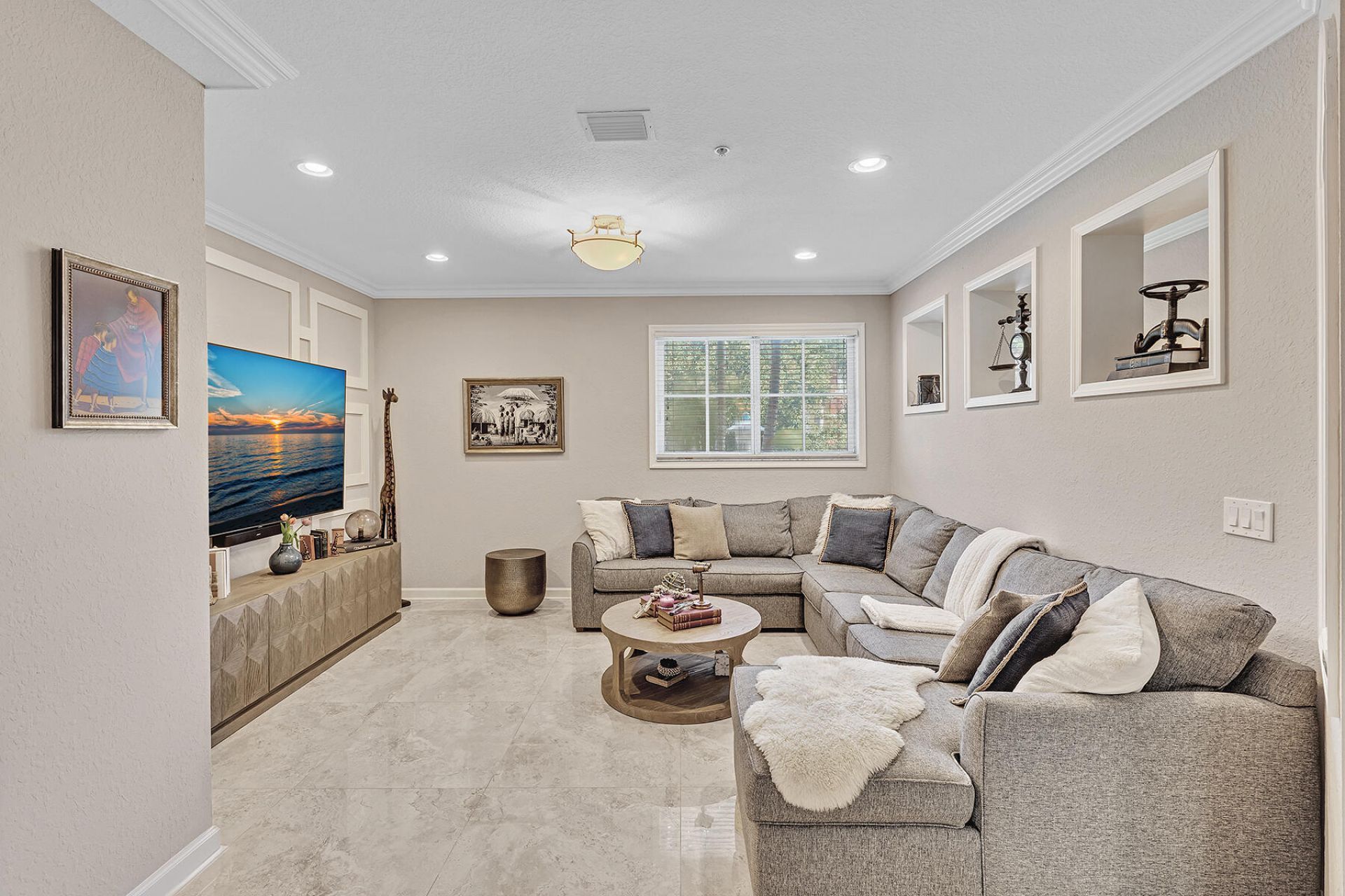 323 Bayfront Drive, Boynton Beach, FL 33435 Photo