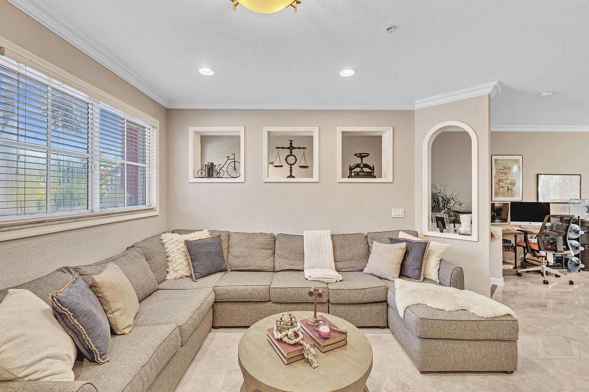 323 Bayfront Drive, Boynton Beach, FL 33435 Photo
