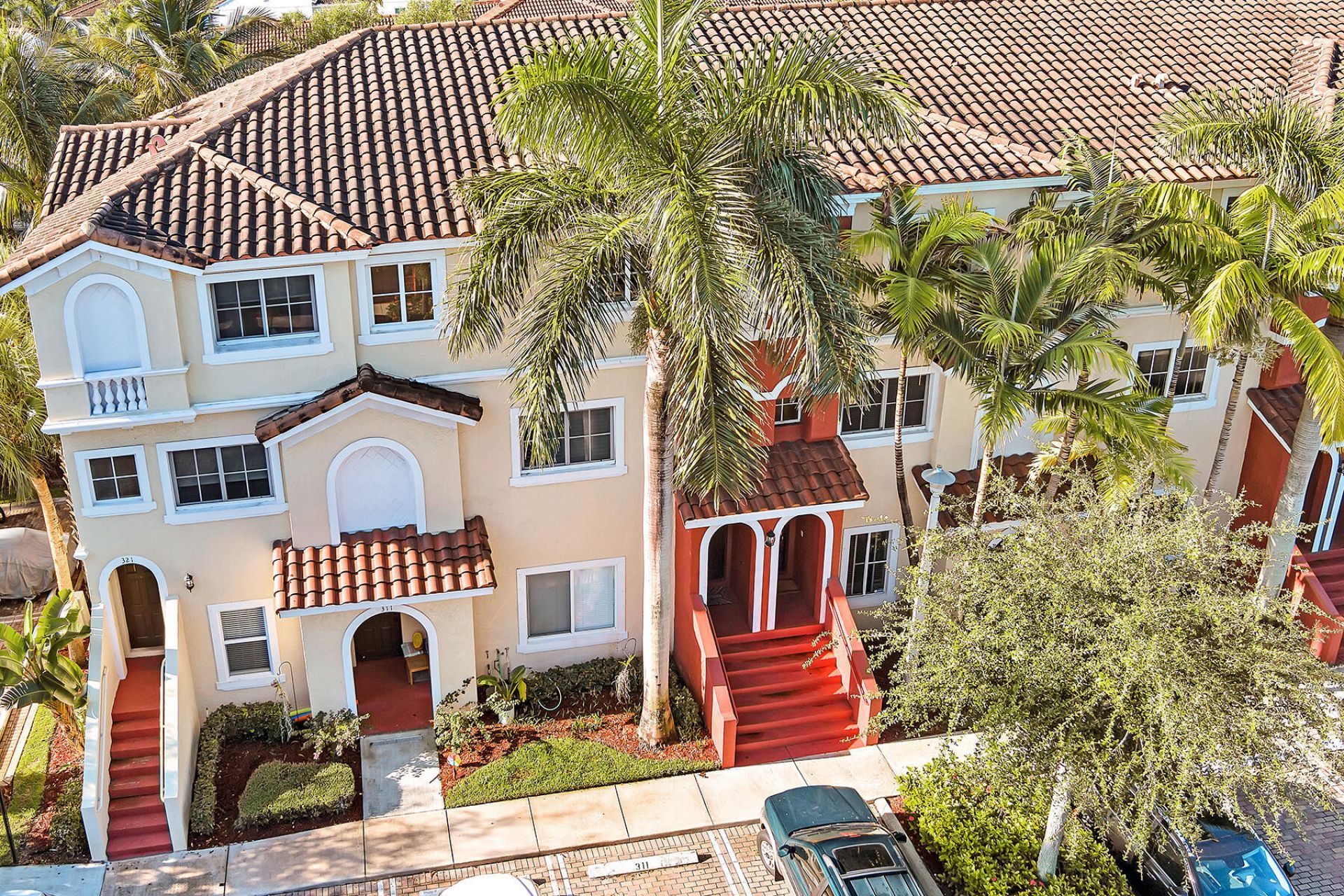 323 Bayfront Drive, Boynton Beach, FL 33435 Photo