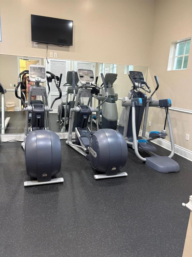 2120 NE 37th Rd, Unit 1, Homestead, FL 33033 Photo