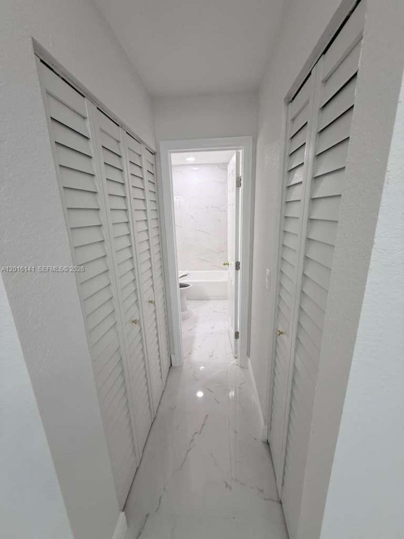 1300 Wiley St, Unit 2, Hollywood, FL 33019 Photo