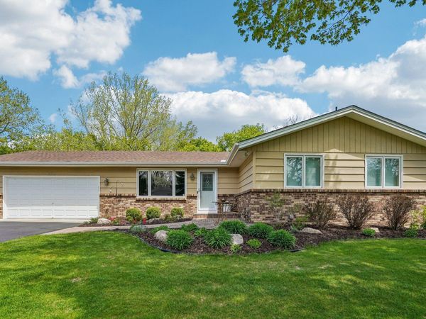 15631 Skyline Avenue NW, Prior Lake, MN 55372