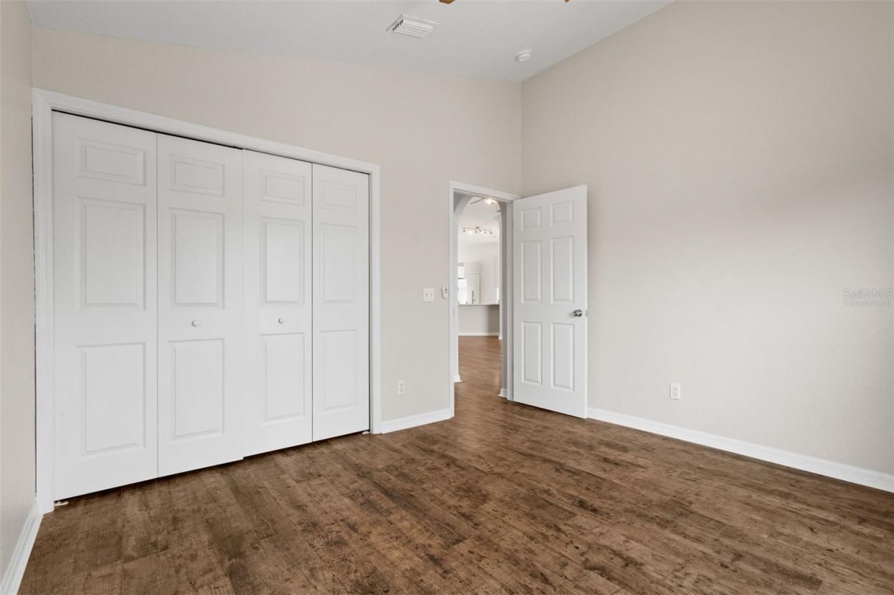 1247 Vinetree Drive , Brandon, FL 33510 Photo
