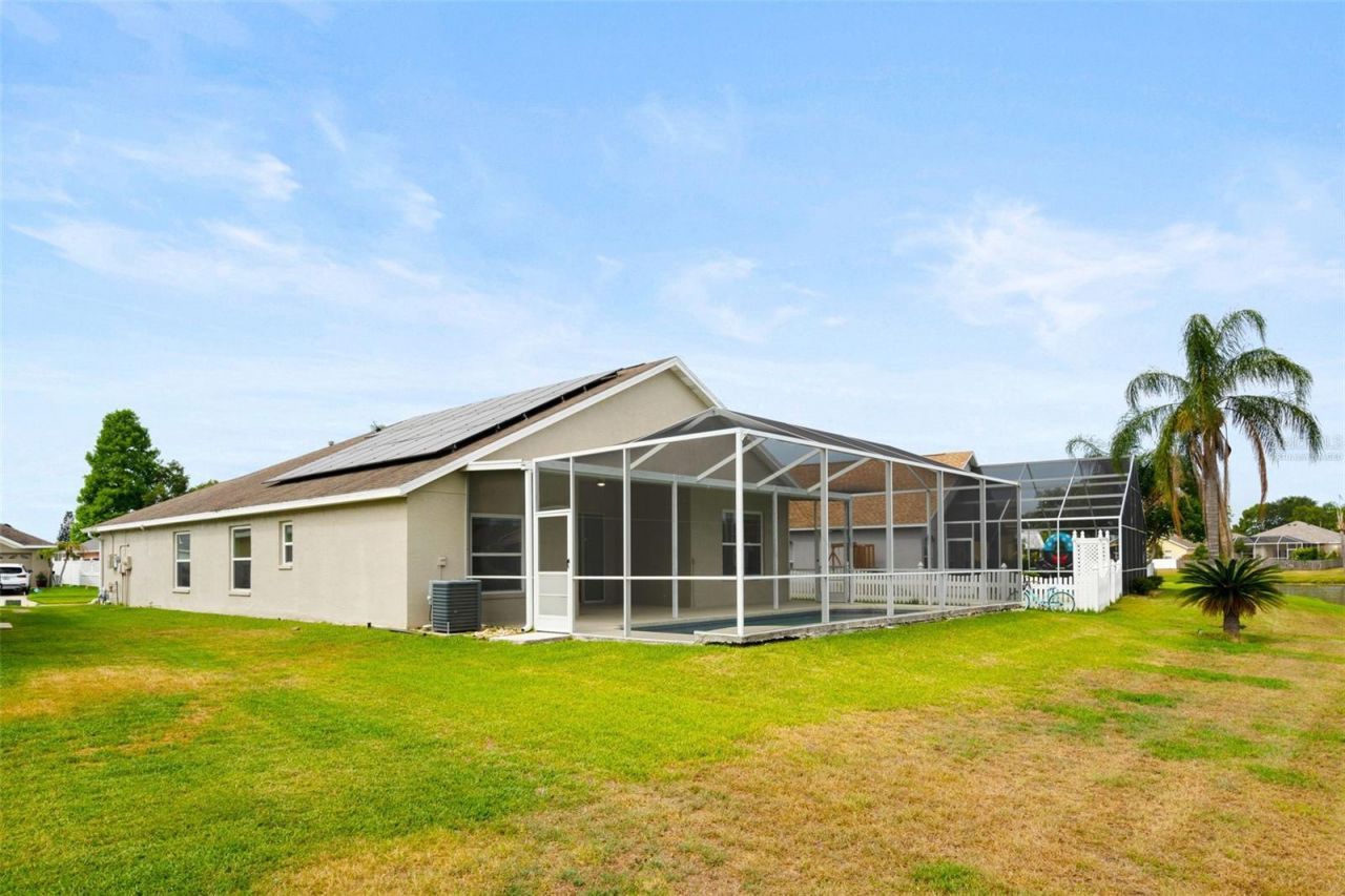 1247 Vinetree Drive , Brandon, FL 33510 Photo