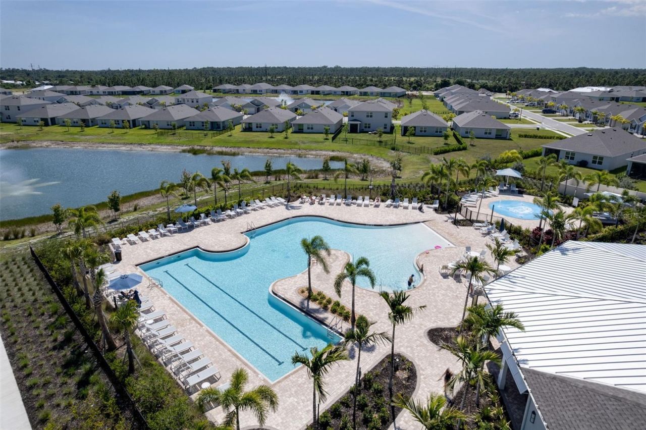 2608 Table Coral Trail, North Fort Myers, FL 33903 Photo