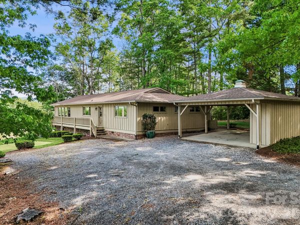 3 Greenbriar Woods Circle, Etowah, NC 28729
