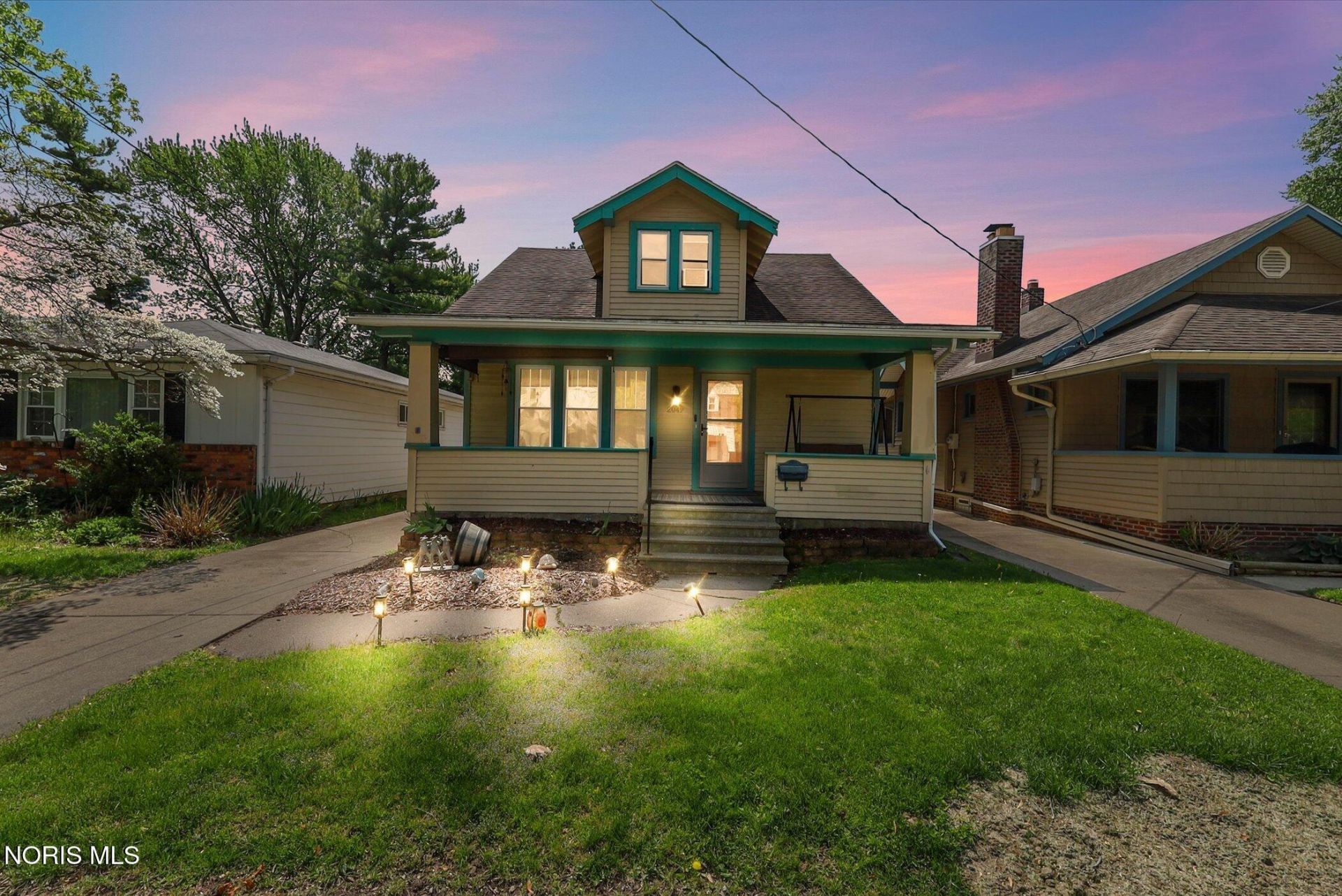 2049 Cummings Avenue, Toledo, OH 43609 Main Photo