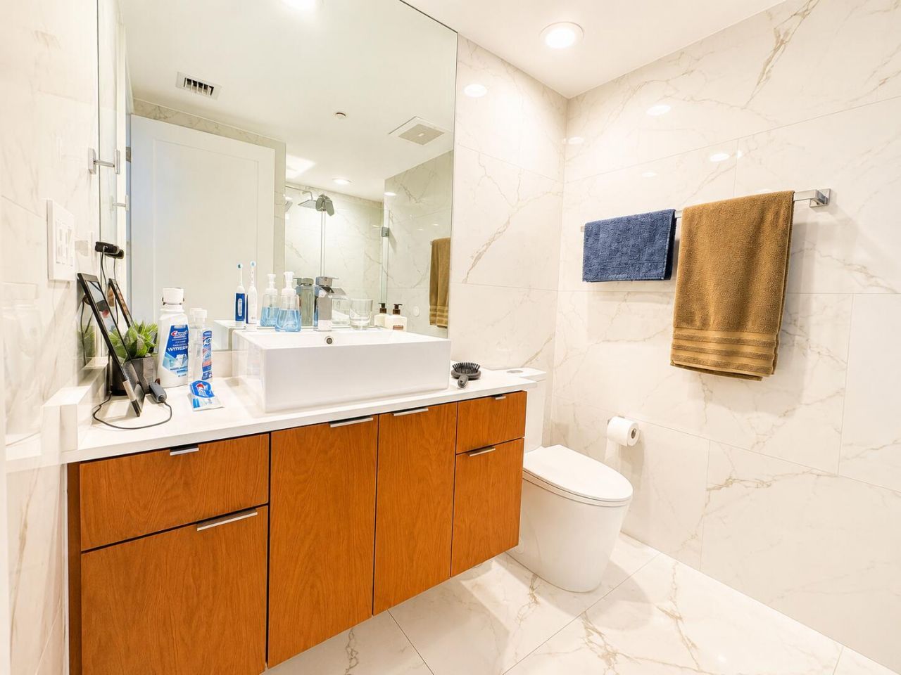 465 Brickell Avenue, Unit 2302, Miami, FL 33131 Photo