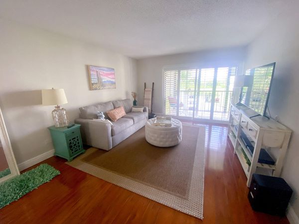 5884 Morningstar Circle, Unit 306, Delray Beach, FL 33484