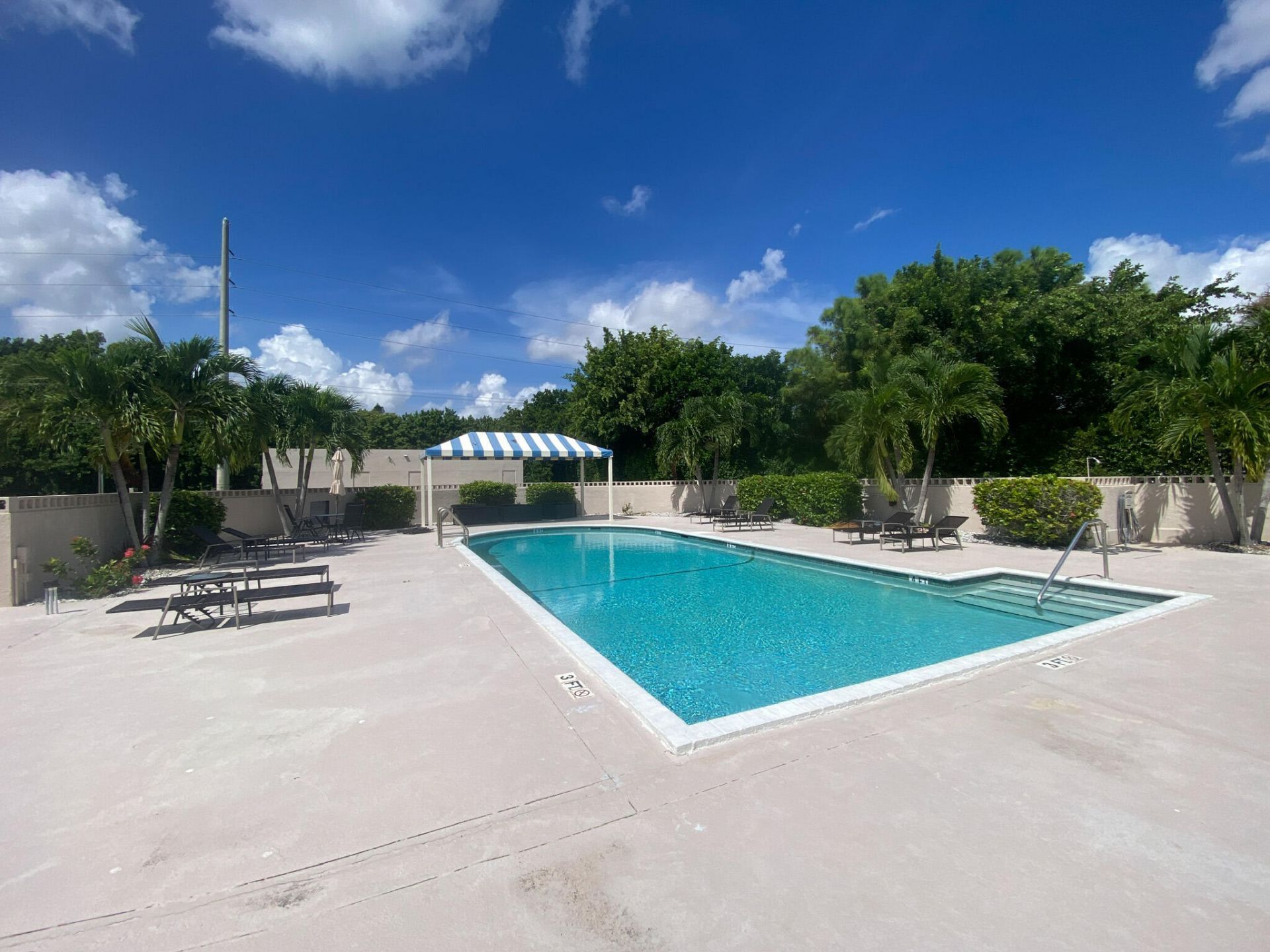 5884 Morningstar Circle, Unit 306, Delray Beach, FL 33484 Photo