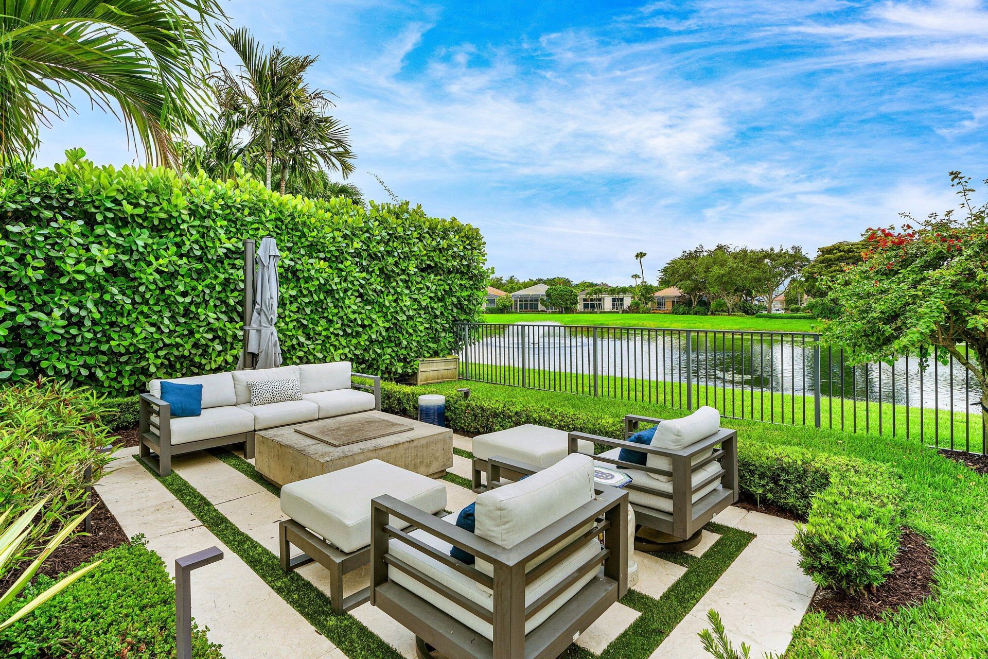 21 Somerset Drive, Palm Beach Gardens, FL 33418 Photo
