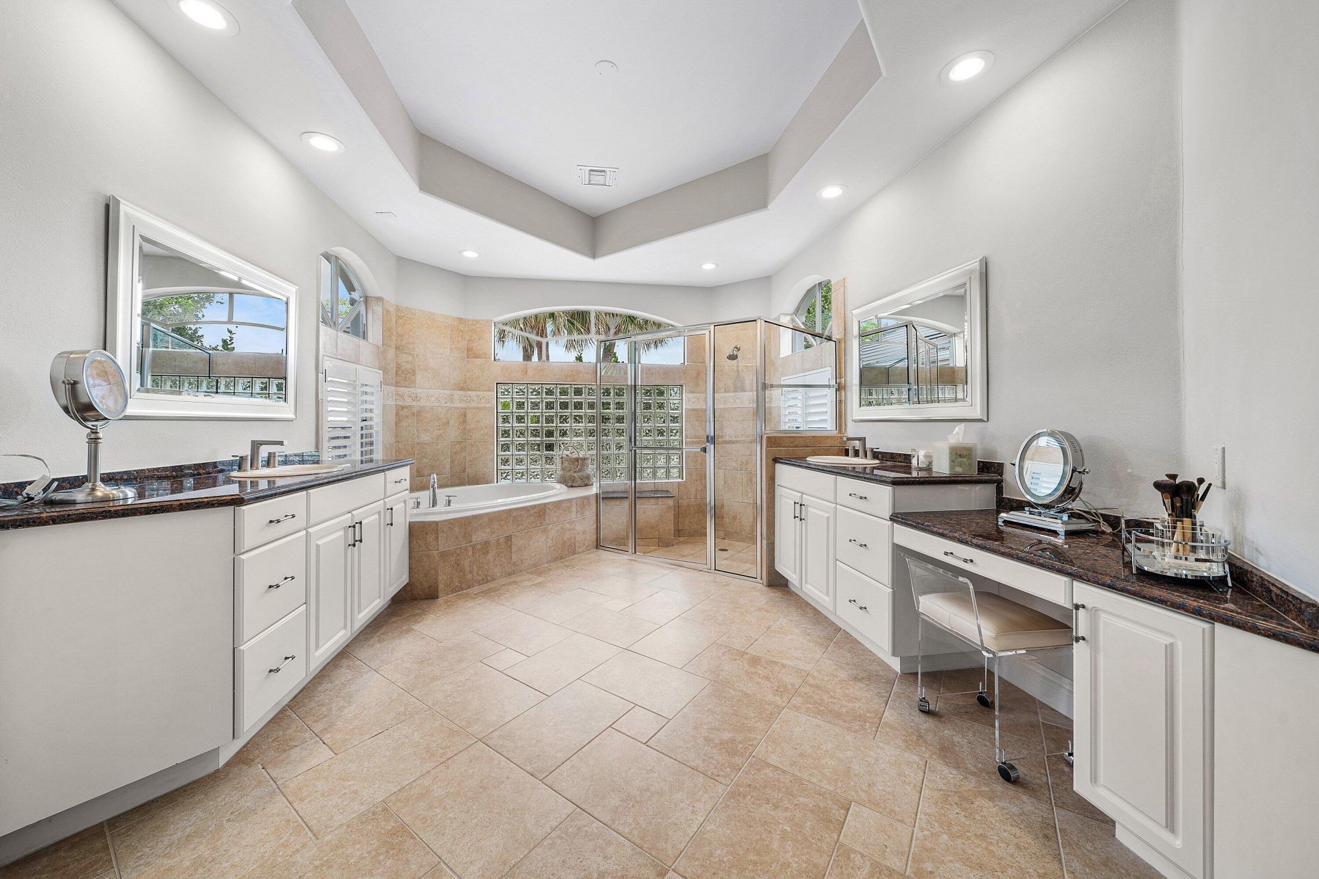 21 Somerset Drive, Palm Beach Gardens, FL 33418 Photo