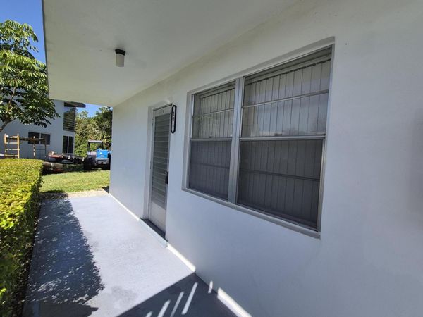 101 Northampton F, West Palm Beach, FL 33417