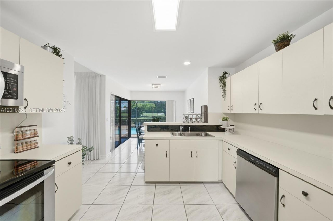 11008 Boca Woods Ln, Boca Raton, FL 33428 Photo