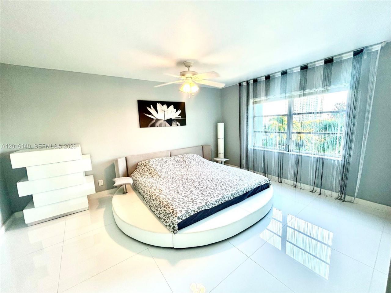 200 Diplomat Parkway, Unit 721, Hallandale Beach, FL 33009 Photo