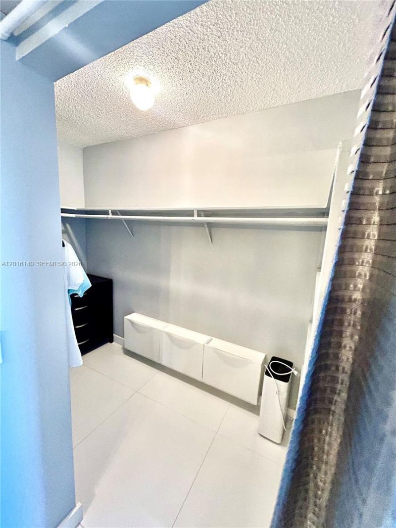 200 Diplomat Parkway, Unit 721, Hallandale Beach, FL 33009 Photo