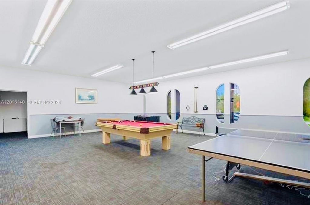 200 Diplomat Parkway, Unit 721, Hallandale Beach, FL 33009 Photo