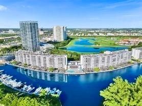 200 Diplomat Parkway, Unit 721, Hallandale Beach, FL 33009 Photo